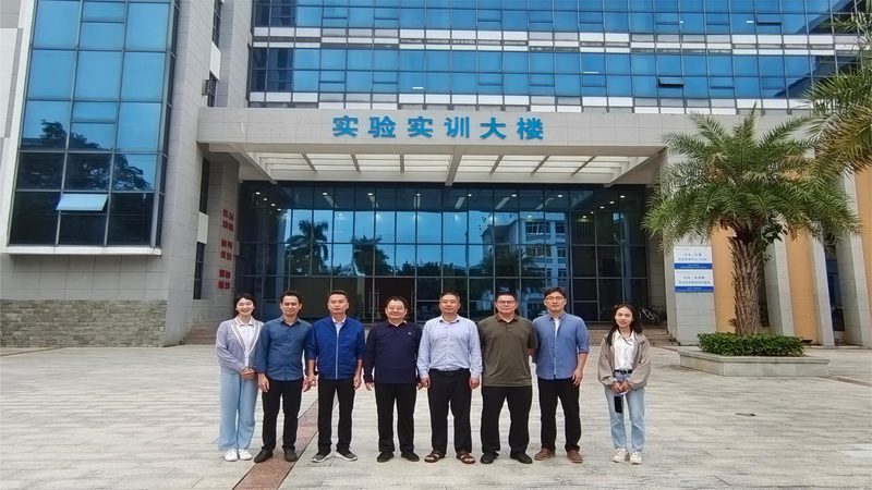 电子元件批发市场：揭秘供应商排名背后的逻辑